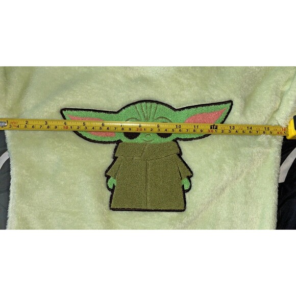 STAR WARS Baby Yoda Grogu Mandalorian Light Green Fuzzy Fleece Sweatshirt 7-8 - Picture 6 of 8
